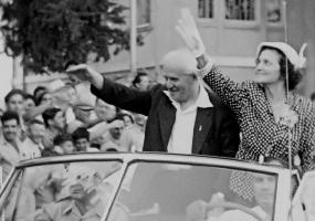 [סרטים ביתיים ז