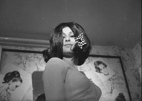 תצוגת אופנה של תסרוקות ופאות נוכריות בתל אביב