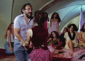 מסע התענוגות של חרי וצ&rsquo;יצ&rsquo;ו